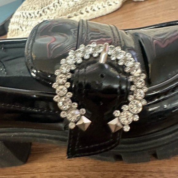 Steve Madden Hailey Chunky Heel Black vegan Patent Bling Buckle size 13 - Picture 4 of 10